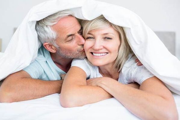 subrendusi sutuoktinių pora